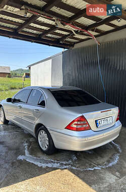 Седан Mercedes-Benz C-Class 2003 в 