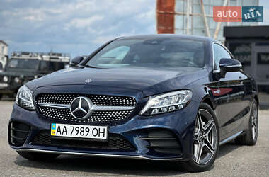 Купе Mercedes-Benz C-Class 2019 в 