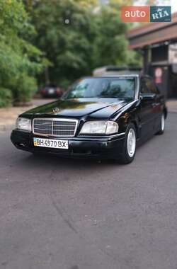 Седан Mercedes-Benz C-Class 1995 в 