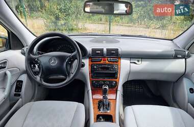Седан Mercedes-Benz C-Class 2001 в 