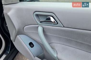 Седан Mercedes-Benz C-Class 2001 в 