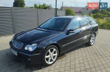 Универсал Mercedes-Benz C-Class 2006 в Радехове
