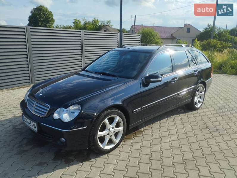 Универсал Mercedes-Benz C-Class 2006 в Радехове