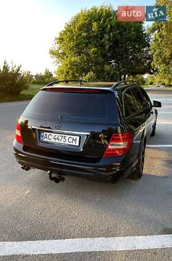 Универсал Mercedes-Benz C-Class 2011 в 