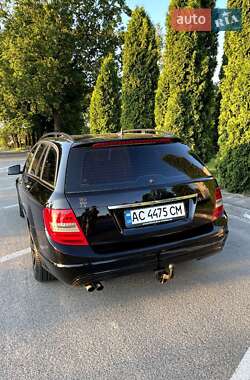 Универсал Mercedes-Benz C-Class 2011 в 