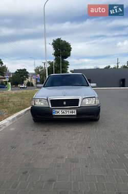 Седан Mercedes-Benz C-Class 1996 в 