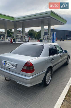 Седан Mercedes-Benz C-Class 1996 в 