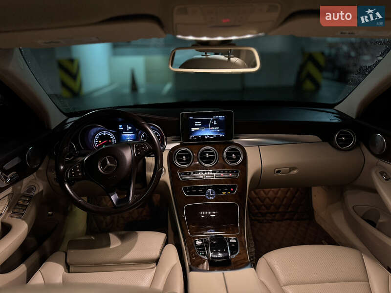 Седан Mercedes-Benz C-Class 2015 в Днепре