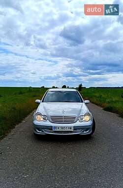 Седан Mercedes-Benz C-Class 2004 в Старокостянтинові