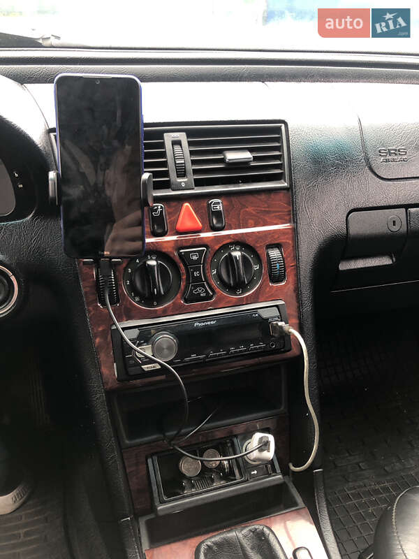 Седан Mercedes-Benz C-Class 1998 в Полтаве фото 12 Седан Mercedes-Benz C-Class 1998 в Полтаве