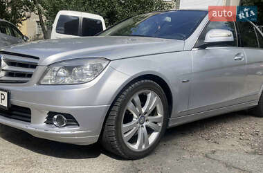 Седан Mercedes-Benz C-Class 2008 в Бершади