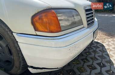 Седан Mercedes-Benz C-Class 1995 в 