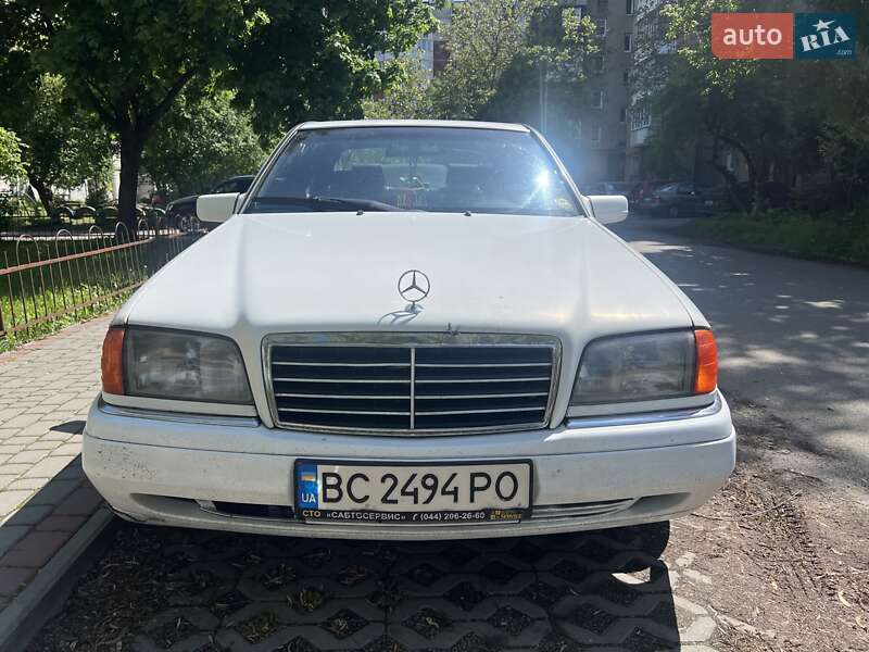 Седан Mercedes-Benz C-Class 1995 в 