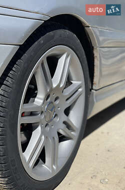Купе Mercedes-Benz C-Class 2002 в 