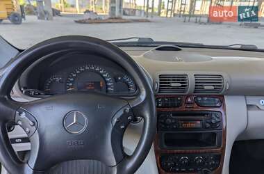Седан Mercedes-Benz C-Class 2003 в 