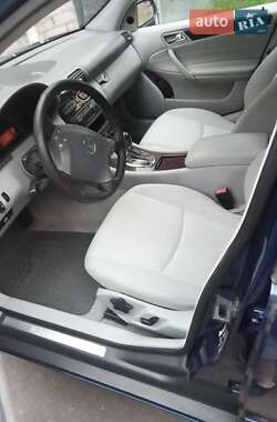 Седан Mercedes-Benz C-Class 2001 в Житомирі