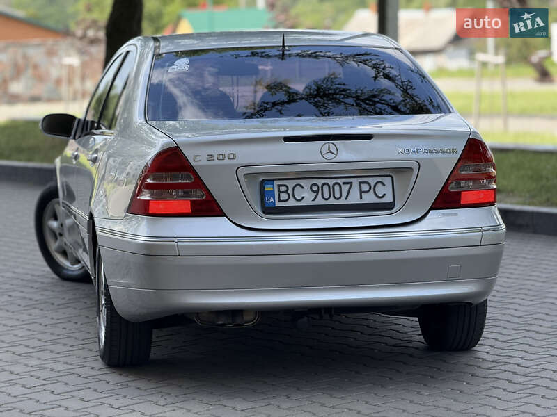 Седан Mercedes-Benz C-Class 2001 в Звягеле