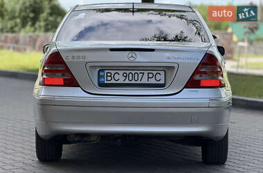 Седан Mercedes-Benz C-Class 2001 в 