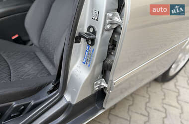 Седан Mercedes-Benz C-Class 2001 в 