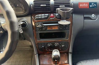 Седан Mercedes-Benz C-Class 2001 в 