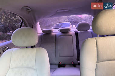 Седан Mercedes-Benz C-Class 2002 в 