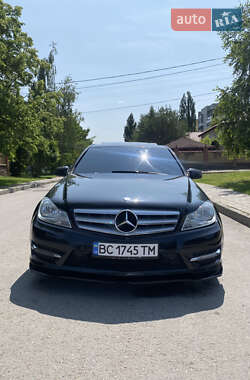 Седан Mercedes-Benz C-Class 2011 в 