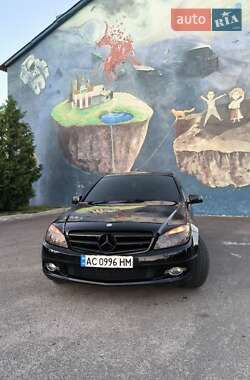 Седан Mercedes-Benz C-Class 2007 в Турійську