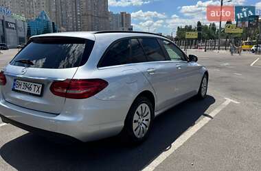 Универсал Mercedes-Benz C-Class 2017 в 