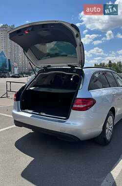 Универсал Mercedes-Benz C-Class 2017 в 