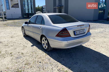 Седан Mercedes-Benz C-Class 2003 в 