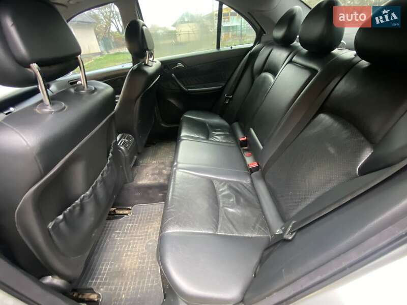 Седан Mercedes-Benz C-Class 2000 в Ивано-Франковске