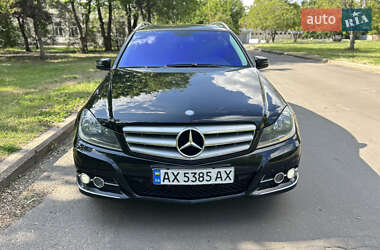 Універсал Mercedes-Benz C-Class 2011 в Харкові