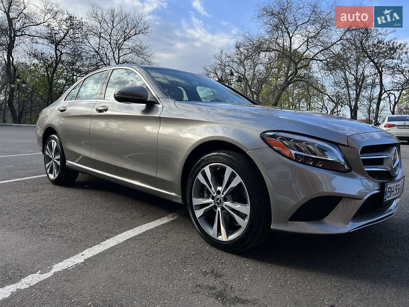 Mercedes-Benz C-Class 2019