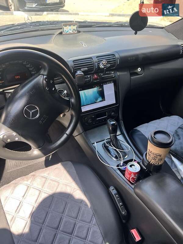 Седан Mercedes-Benz C-Class 2001 в Ужгороді