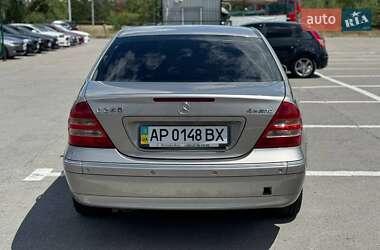 Седан Mercedes-Benz C-Class 2004 в 
