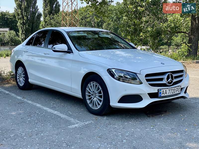 Седан Mercedes-Benz C-Class 2015 в 