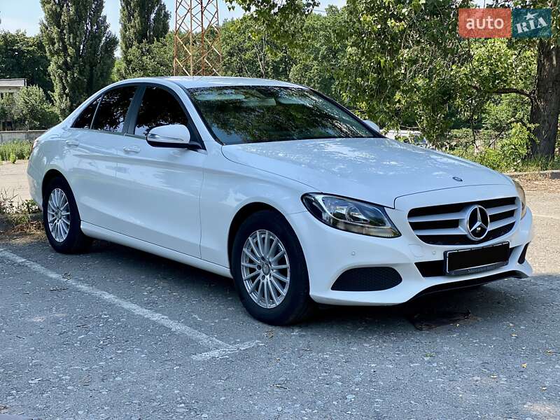 Mercedes-Benz C-Class 2015