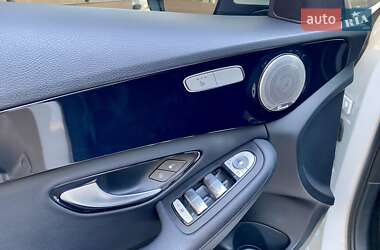 Седан Mercedes-Benz C-Class 2015 в 
