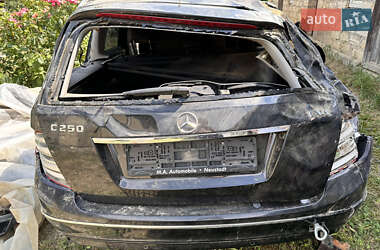 Універсал Mercedes-Benz C-Class 2011 в Вінниці