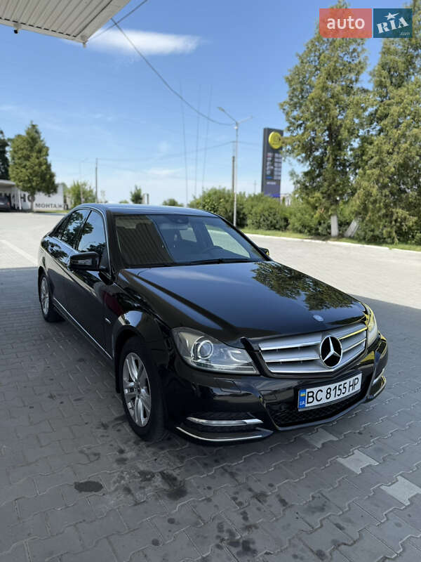 Седан Mercedes-Benz C-Class 2012 в 