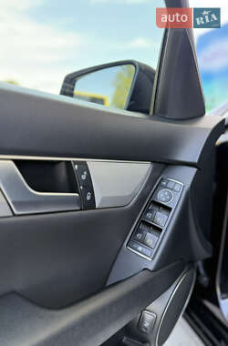 Седан Mercedes-Benz C-Class 2012 в 