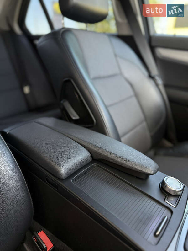 Седан Mercedes-Benz C-Class 2012 в Мостиській
