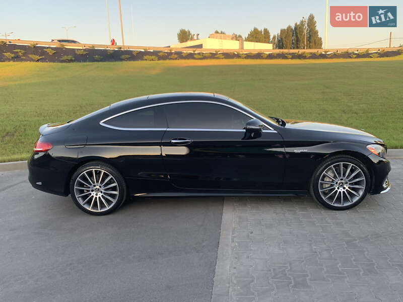 Купе Mercedes-Benz C-Class 2018 в Киеве фото 37 Купе Mercedes-Benz C-Class 2018 в Киеве