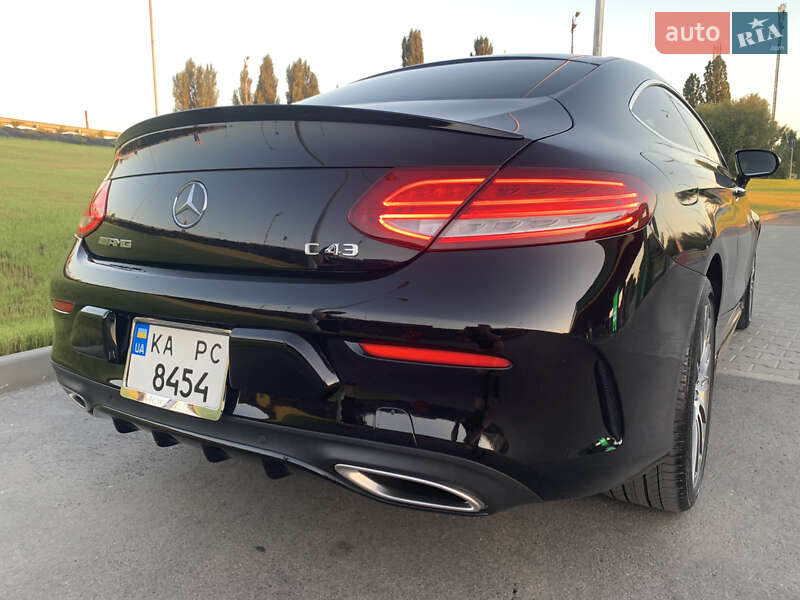 Купе Mercedes-Benz C-Class 2018 в Киеве фото 42 Купе Mercedes-Benz C-Class 2018 в Киеве