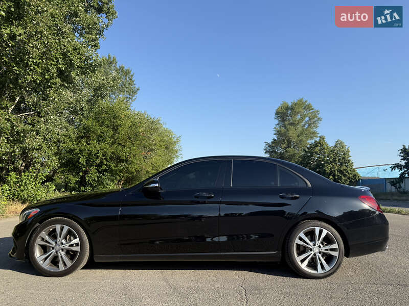 Mercedes-Benz C-Class 2015