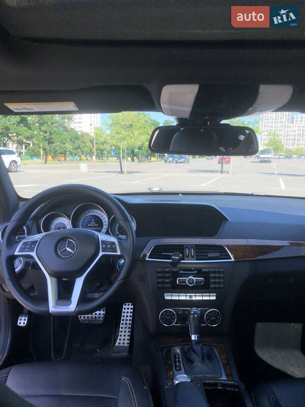 Купе Mercedes-Benz C-Class 2013 в Киеве