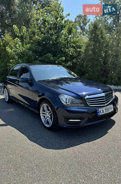 Седан Mercedes-Benz C-Class 2012 в Києві