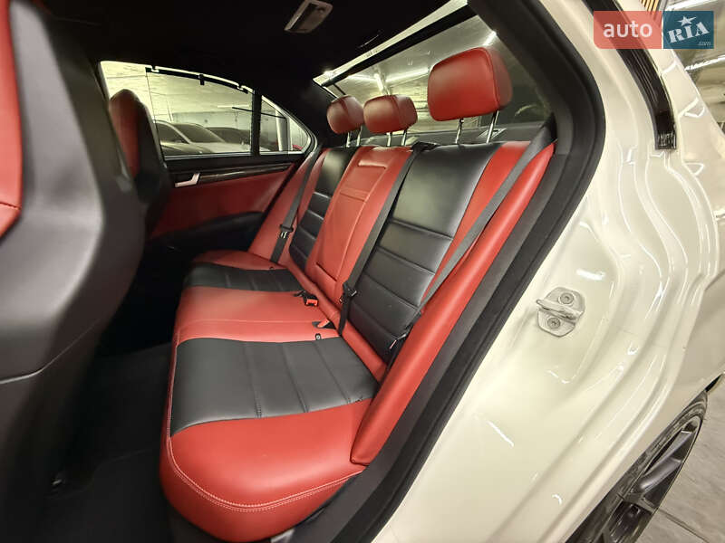 Седан Mercedes-Benz C-Class 2011 в Одессе фото 20 Седан Mercedes-Benz C-Class 2011 в Одессе