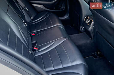 Седан Mercedes-Benz C-Class 2014 в 
