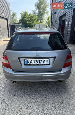 Универсал Mercedes-Benz C-Class 2008 в 